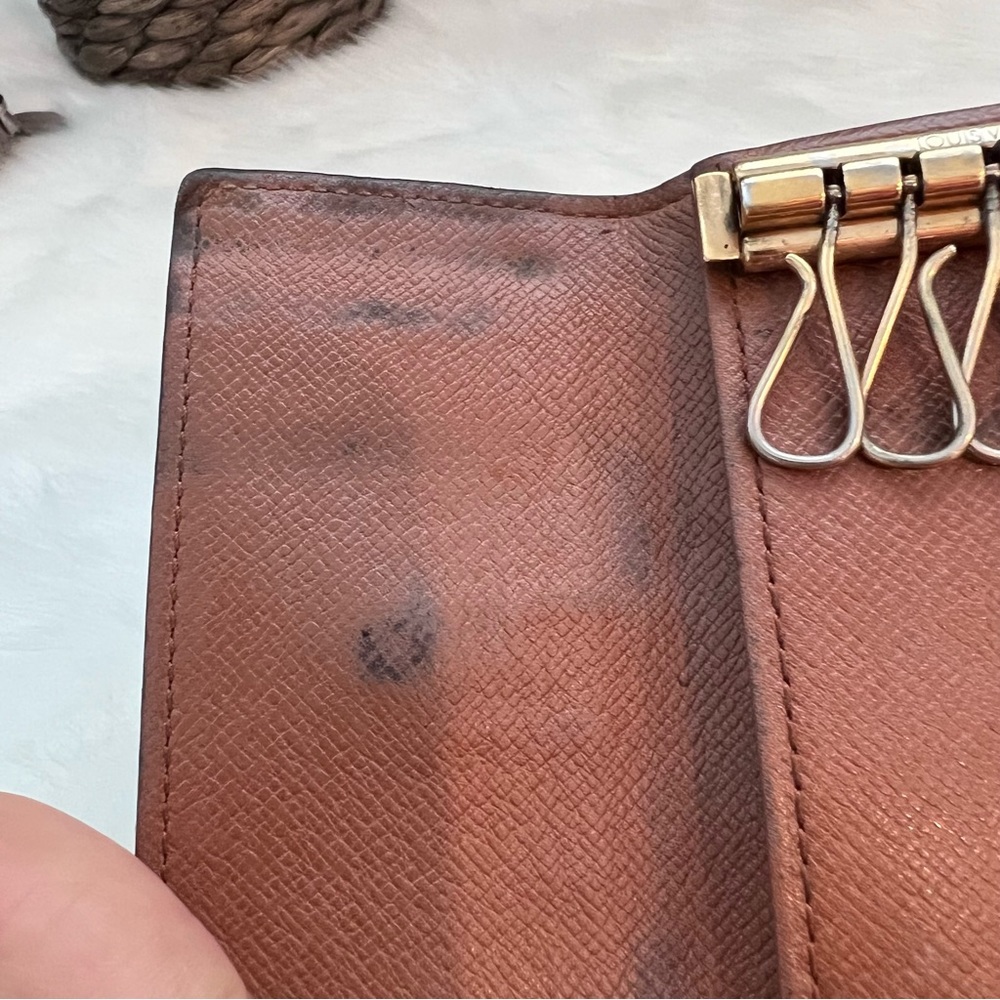 6 key case - Picture 6 of 10